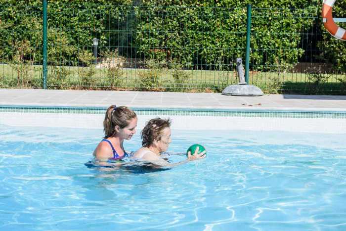 Sa Residència. Equilibrio y más seguridad con las terapias acuáticas para mayores | másDI - Magazine