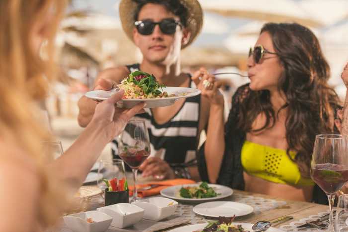 The Beach Club at Hard Rock Hotel Ibiza. Cocina eco-saludable a pie de mar | másDI - Magazine
